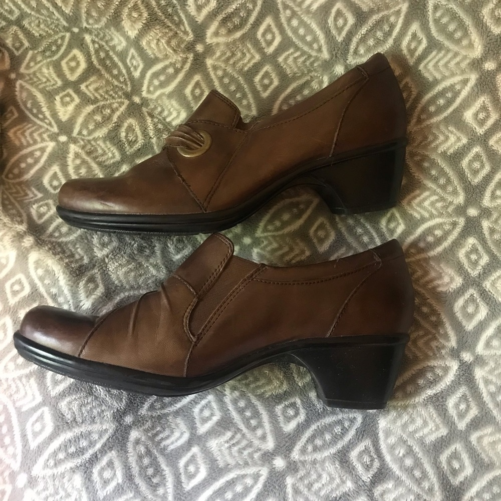 - Clarks Bendables Bootie Heel 2” Us 8m - image 2